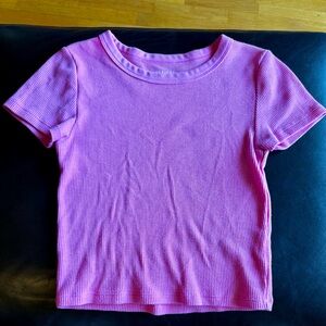 🩷American Eagle Pink Ribbed T-Shirt🩷